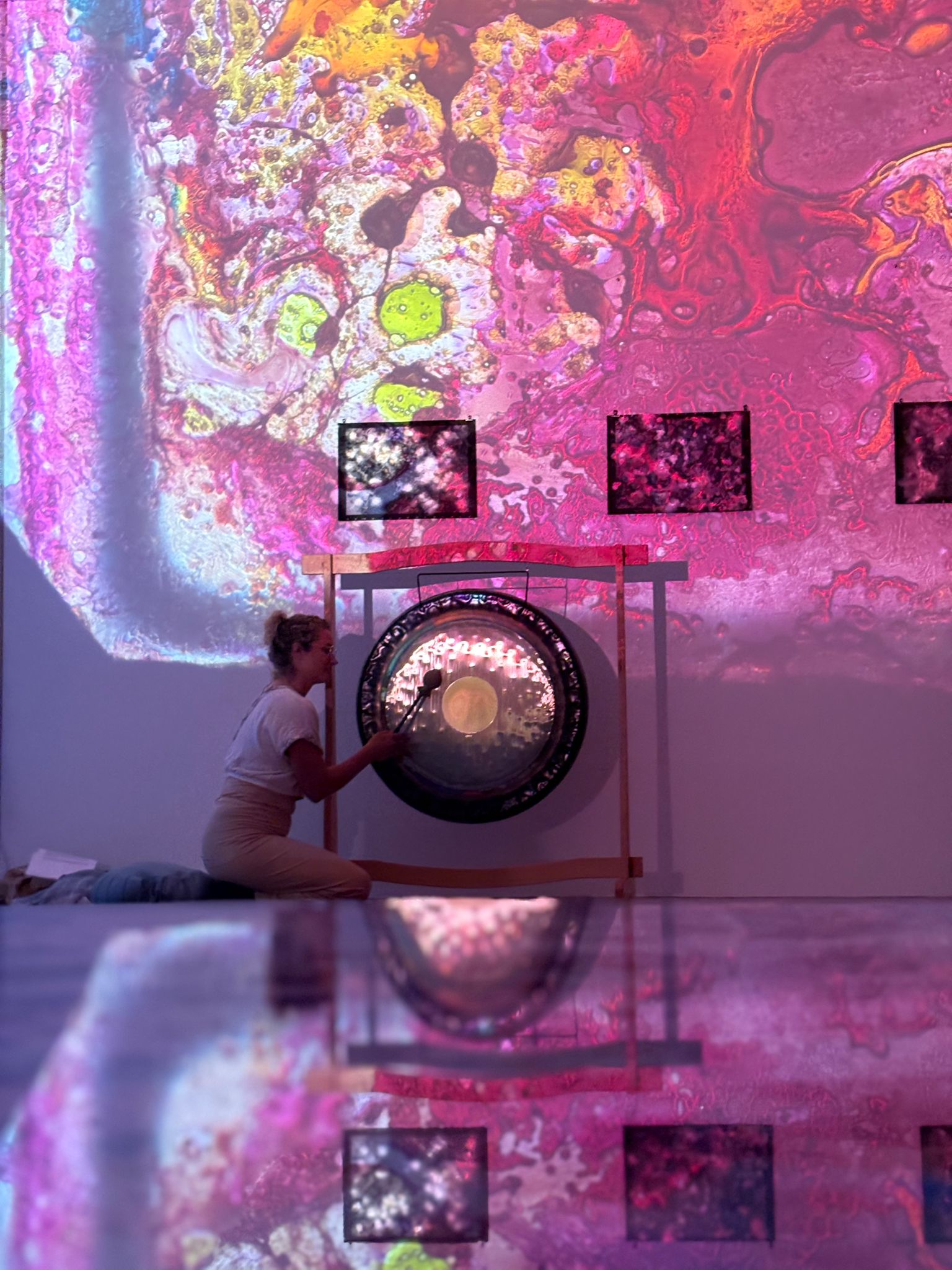 bain sonore yoga gong et bol de cristal Pernelle Rochat